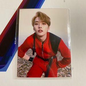 stray kids lee know official photocard